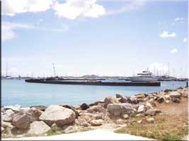 Breakwater in Marigot