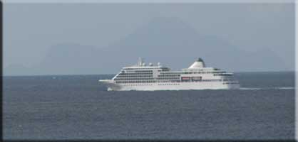 Cupecoy cruise